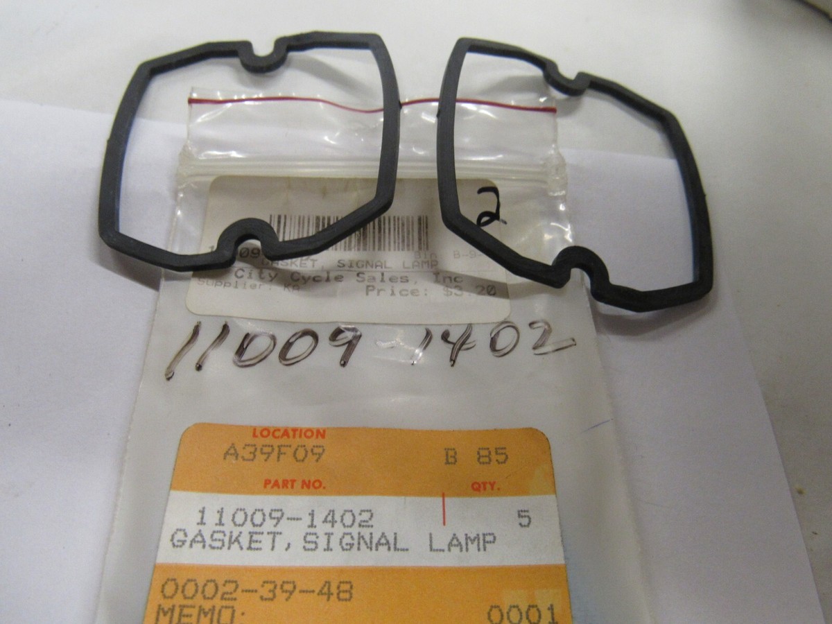 NEW NOS OEM KAWASAKI TURN SIGNAL LAMP GASKET 11009-1402 NEW NOS OEM KAWASAKI TURN SIGNAL LAMP GASKET 11009-1402