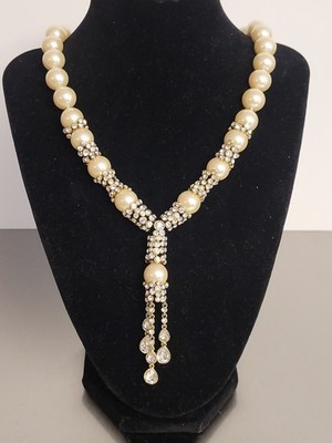 Heidi Daus Captivating Cascade Swarovski Crystal Necklace