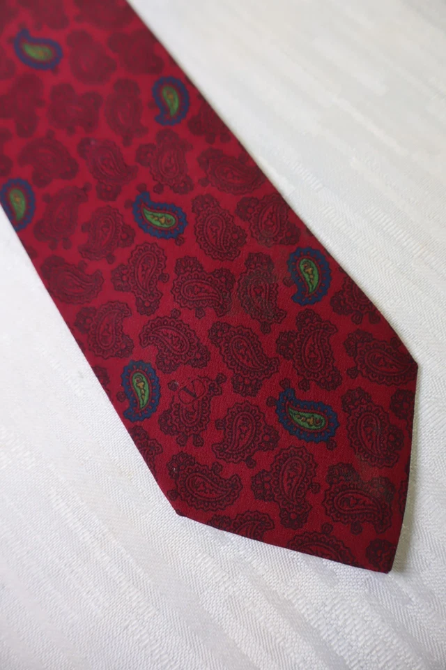 VALENTINO 100% SETA SILK TIE CRAVATTA NECKTIE MADE IN ITALY VINTAGE CLASSIC - Imagen 2 de 4