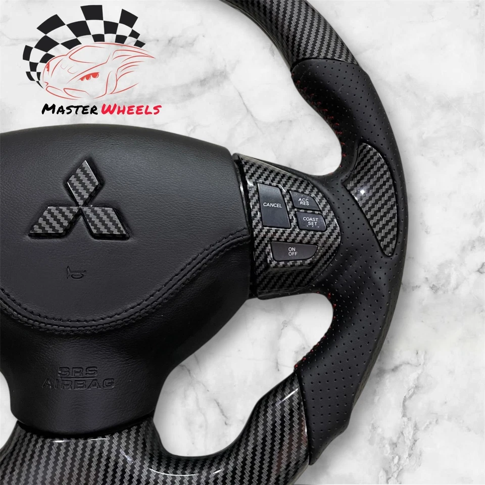 Volante de fibra de carbono Mitsubishi Lancer Evolution 2007-2016 - Imagem 3 de 4