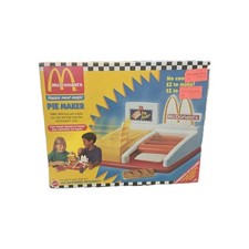 Vintage 1993 Mattel McDonald  s Happy Meal Magic Pie Maker  Brand New NIB NOS