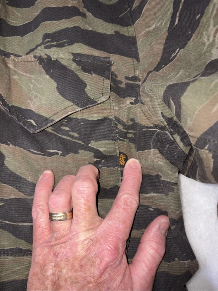 Vintage Usa Made Alpha Industries Camouflage Jacket With Hood - Image 3 of 4