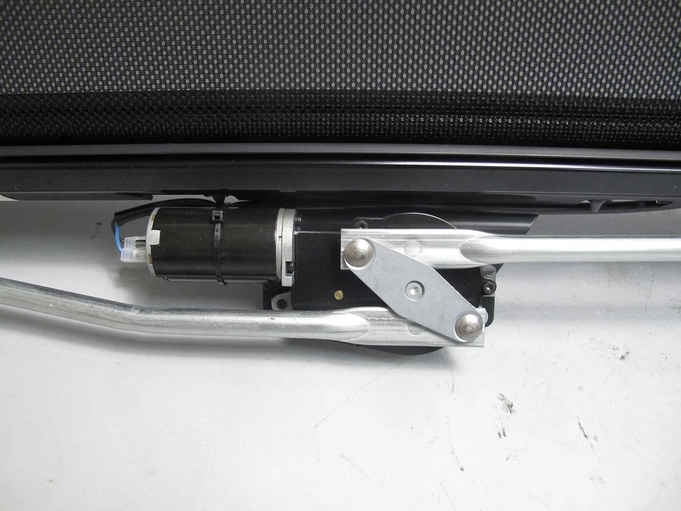 BMW E92 2007-2010 serie 3 cupé ventana trasera retráctil parasol eléctrico OEM Foto 2 de 4