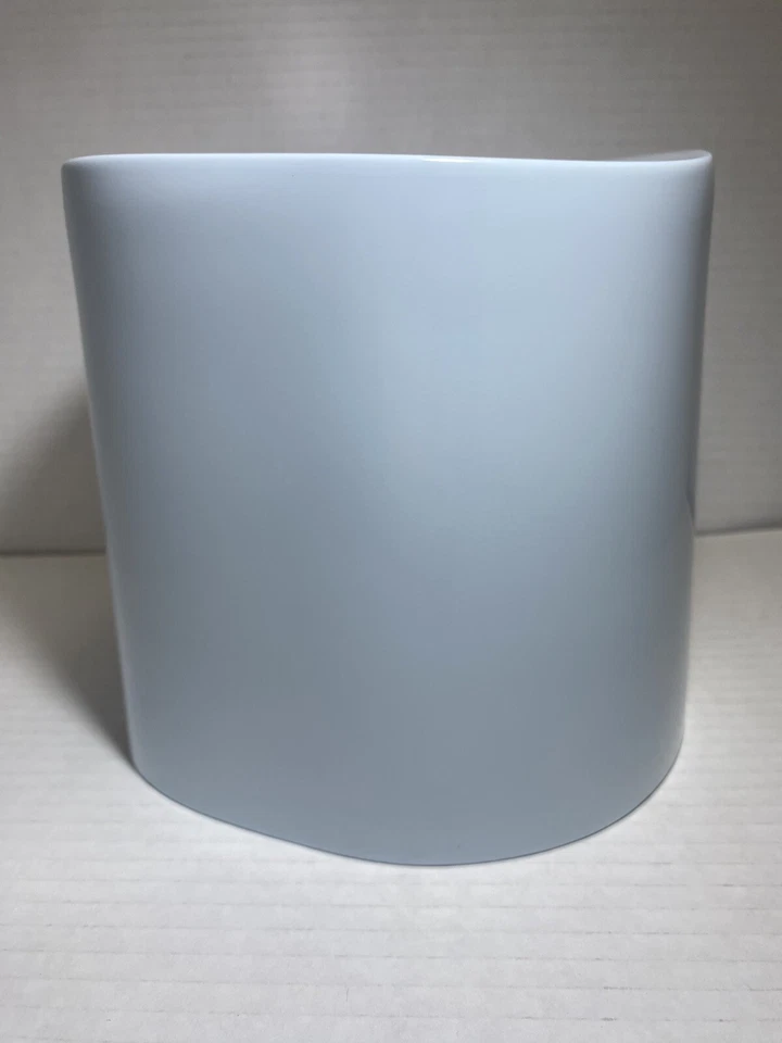 UMBRA LIGHT SKY TEAL-BLUE  SOLID COLOR SMOOTH PLASTIC Tissue Cover 6”H X 7”D - Изображение 4 из 4