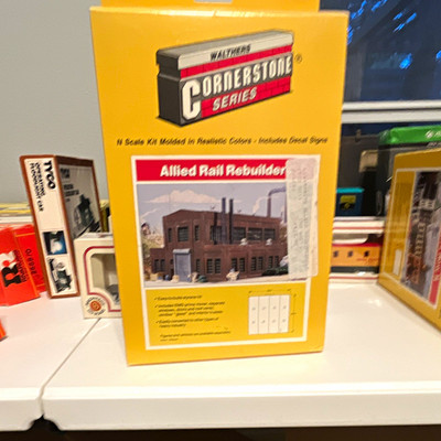 Walthers Cornerstone Allied Rail Rebuilder N Scale 1:160 Styrene Kit Decals