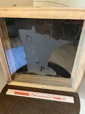 Minnesota Deep Roots glass front etched wine cork holder wall decor