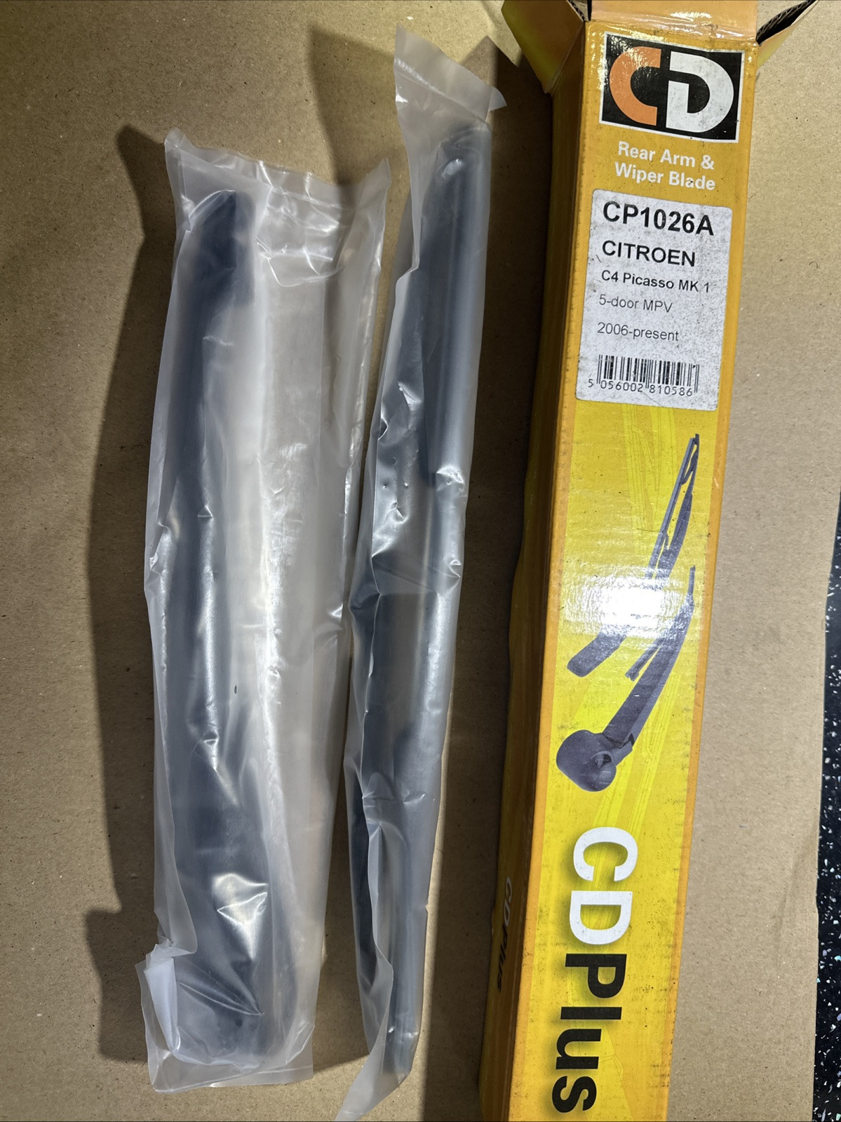 Citroen C4 Picasso Mk1 5dr 2006 Model Year On. Rear Wiper Arm And Blade. CP1026A