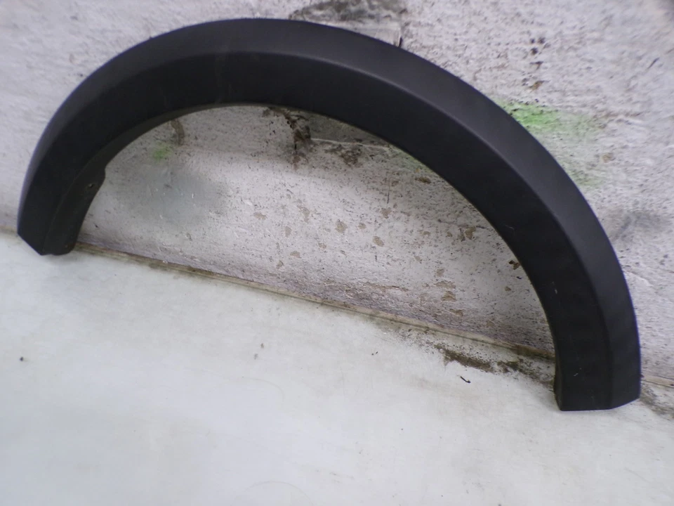 Paso de Rueda Dacia Sandero Stepway I BJ2010 Frontal Derecho 8200526643 Abertura - Imagen 3 de 4