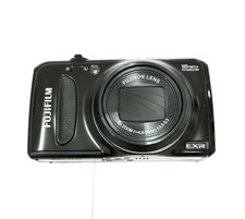 FUJIFILM FINEPIX F660EXR Compact Digital Camera High Zoom Lens