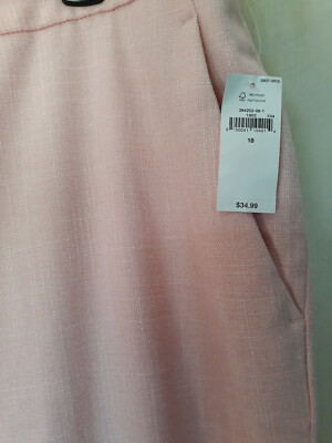 old navy pink dress pants How to Style Chino Pants for Date Night