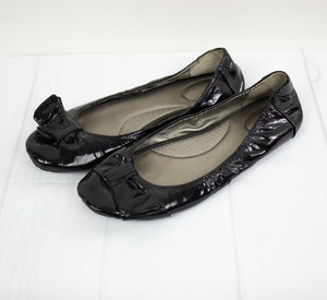 me too patent leather flats