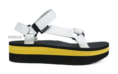 Teva Midform Universal Leather Sandals in 2021 | Leather sandals women, Strappy sandals outfit 