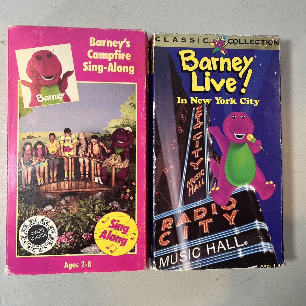 早い者勝ち★極美品★2way●BARNEYS NEWYORK サフィアーノ Set Of 2 Barney VHS- Barneys Campfire Sing-Along (1990)+ LIVE In