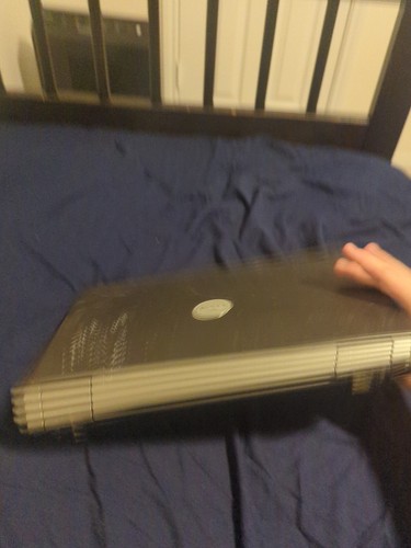 Dell Inspiron 1420  - Bild 6 von 6