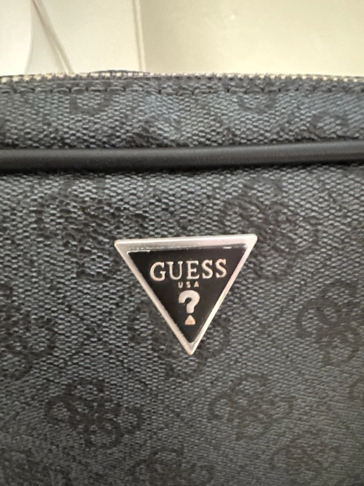 GUESS Damen Handtasche Umhängetasche Schwarz Grau - Bild 2 von 4