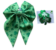 Claire  s St Patrick  s Day Hair Bow  Clips - Green Shamrock