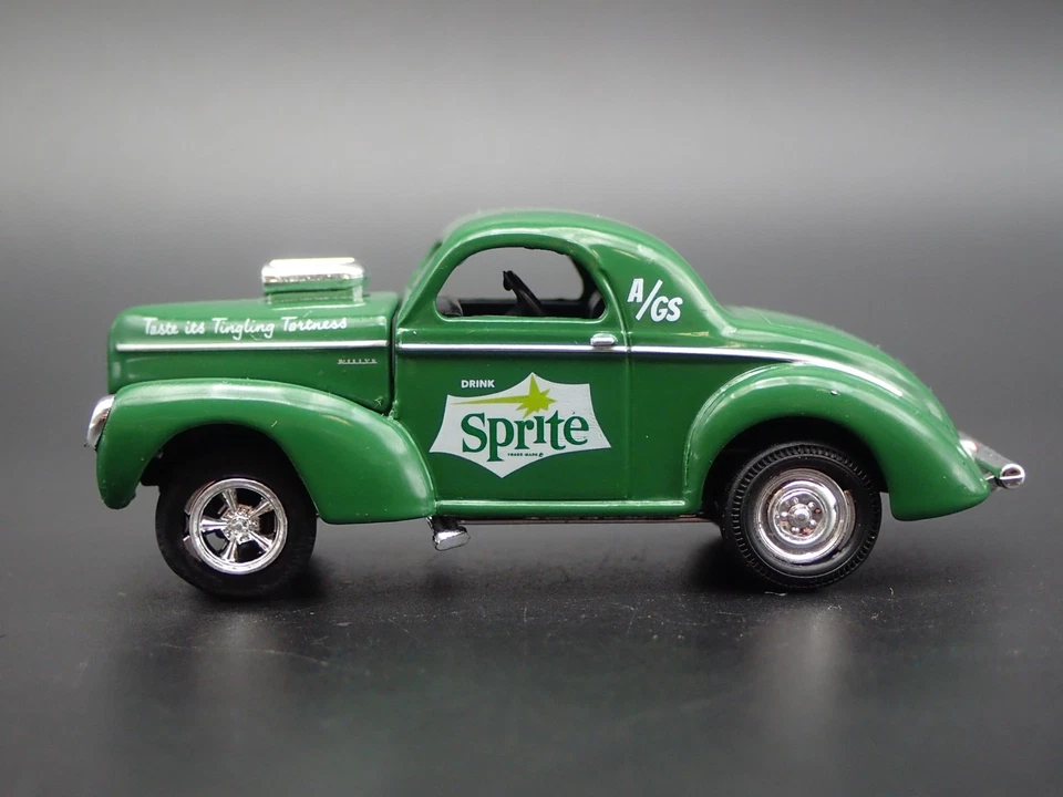 Modelo De Coche Diecast 1:64 Willys Coupe Gasser Sprite Nhra Drag 1941 - Imagen 2 de 4
