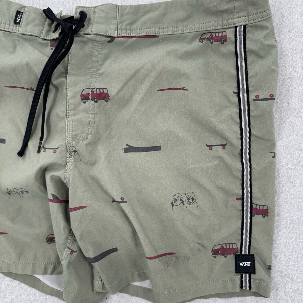 Vans X Yusuke Hanai Board Shorts Mens 34 Cars All Over Print