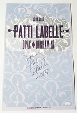 Patti LaBelle REAL hand SIGNED 13x20