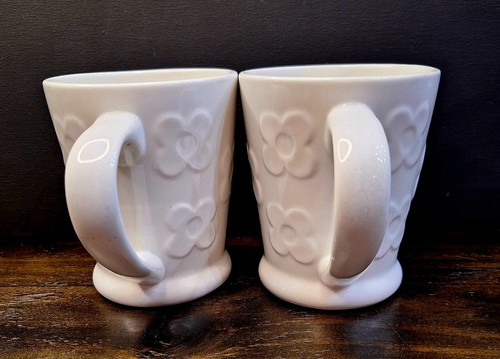 Crate And Barrel Ceramic White Flower Power Coffee Mug Set Of 2 - Picture 4 of 11
