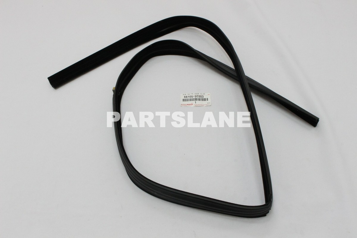 Toyota Land Cruiser BJ42L OEM Genuine Front Door Glass Run 68105