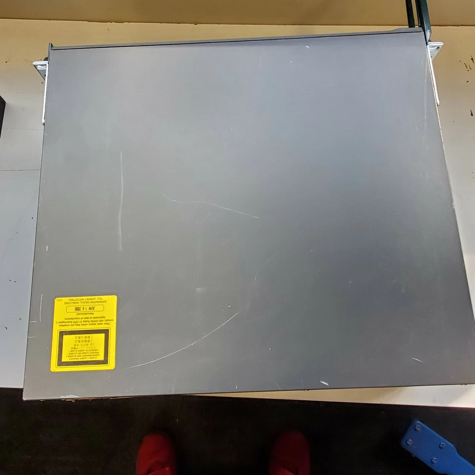 Cisco Catalyst (WSC3750G48TS-8UD4) 48 Port Rack Mountable Compact Switch - Image 4 of 4