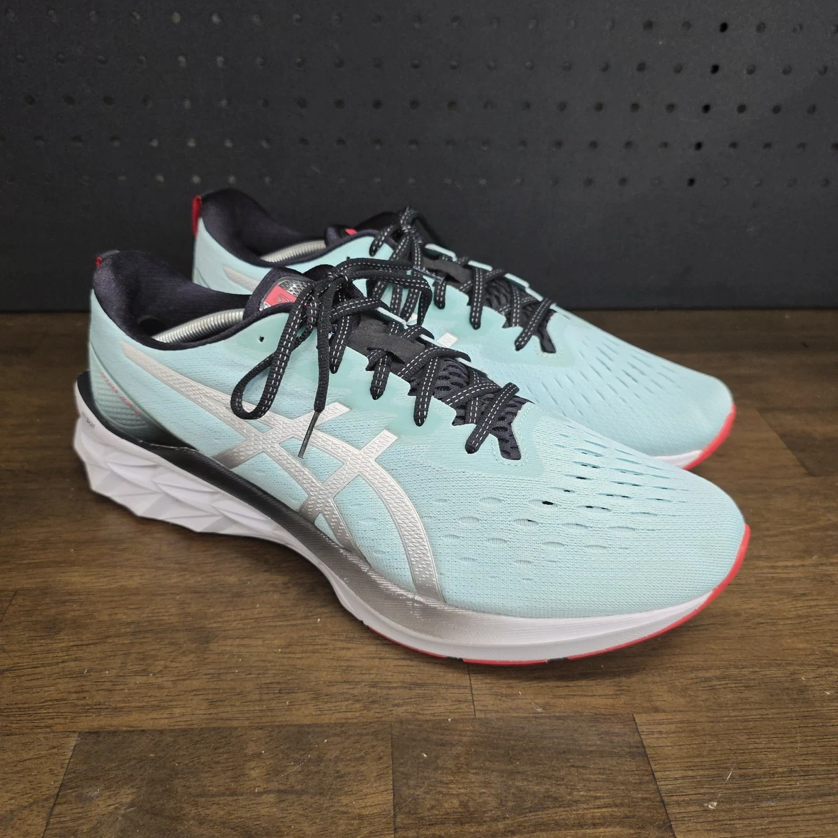Asics Novablast 2 Clear Blue for sale | eBay display picture 1