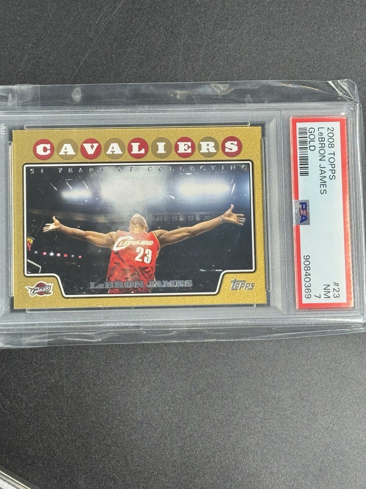 2008-09 Topps LeBron James #23 Gold Border /2008 Chalk Toss