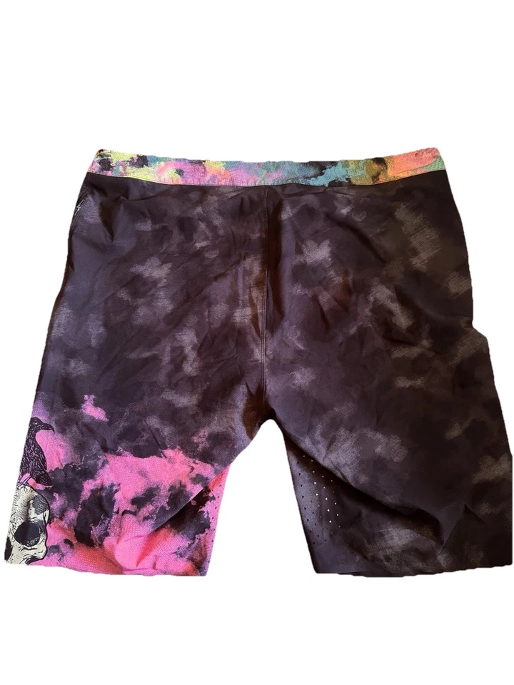 Pearl Izumi Grateful Dead Kit Jersey Shorts Set - 3XL Jersey / 44 Shorts - Image 4 of 4