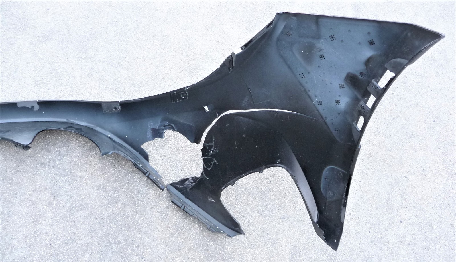 2023-2025 McLaren 750s Rear Bumper Damaged Upped Cover 28AA222CP OEM