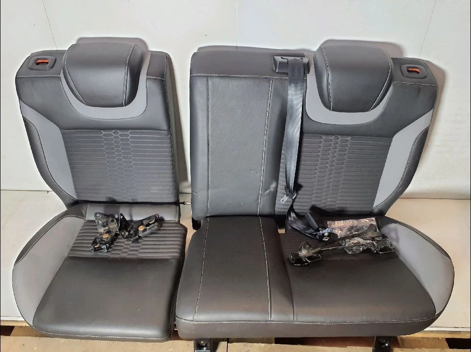KIT BANQUETTE ARRIERE COMPLETE FORD FOCUS PHASE 2 - Photo 1/4