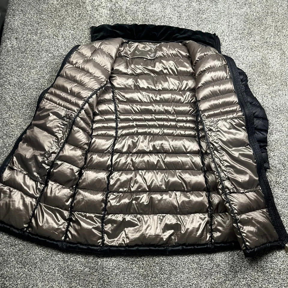 Casaco acolchoado Andrew Marc tamanho L leve premium longo preto - Imagem 4 de 4