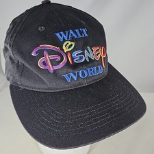 Vintage Walt Disney World Script Goofy's Hat Company 90s Black Snapback Cap