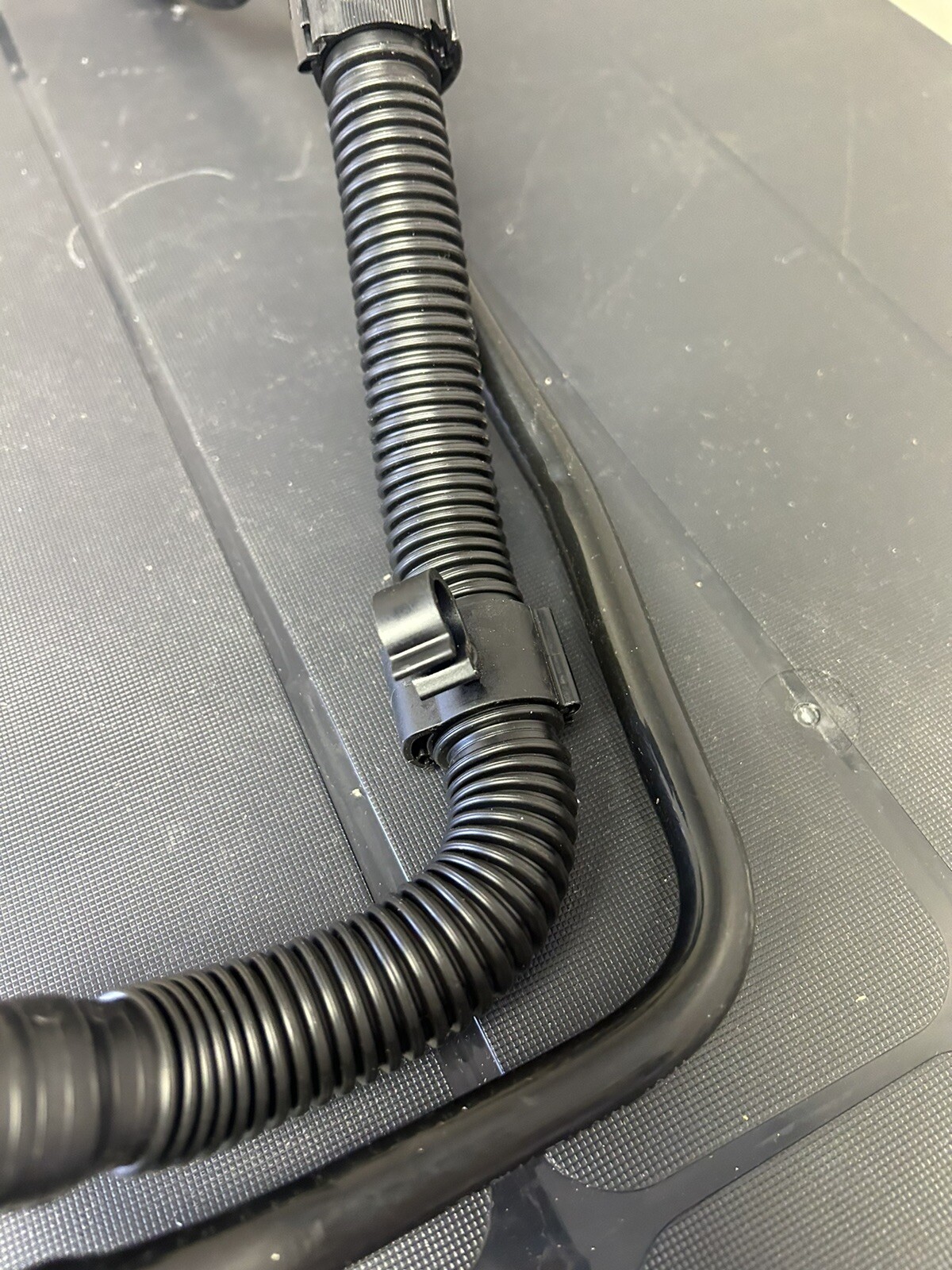 Bentley Breather Line 07P103426B