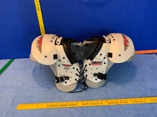 Gear Pro Tec Air Tech Jr Football Shoulder Pads MD 13-14" 95-120 lbs