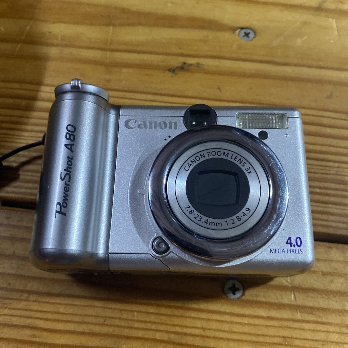 CANON Poser Shot A80 キャノン デジカメ コンデジ Canon PowerShot A80 4.0MP Flip Screen Digital Camera Silver