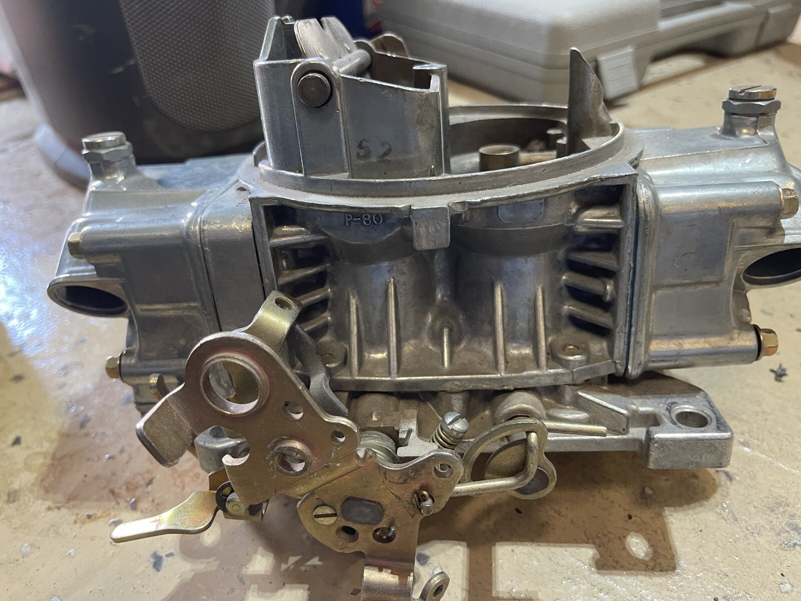 Holley 805083 750 CFM Classic Holley Carburetor Electric Choke vacuum