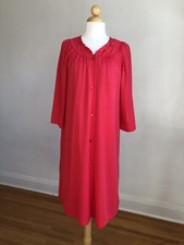 STUNNING VTG SHADOWLINE Red Nylon 2pc Nightgown Peignoir Robe Set SZ M