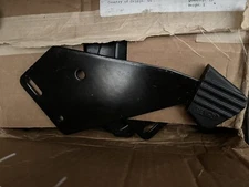 GENUINE NAVISTAR INTERNATIONAL 3577047C2 IC HOOD SUPPORT BRACKET