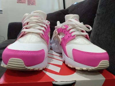 pink and white huaraches