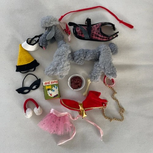 VTG Mattel Barbie Poodle Dog N Duds Outfit Accessories & Dog  Set #1613 Complete
