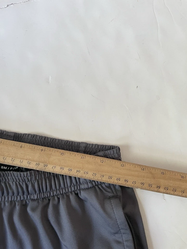 Under Armour Univ of Wisconsin Badgers Challenger II Training Pants Track & XC - Image 4 of 4