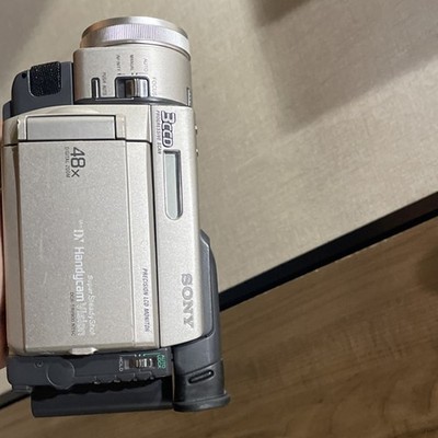 Sony Handycam Vision Hi8 Camcorder 48x Optical Zoom LCD Super