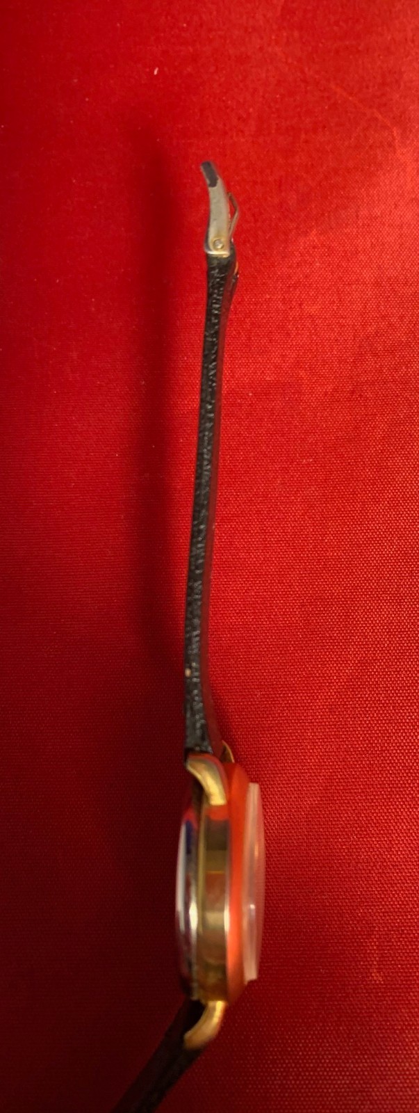 как выглядит Vintage BRADLEY Mickey Mouse Wind Up Watch Registered Edition Gold Swiss фото