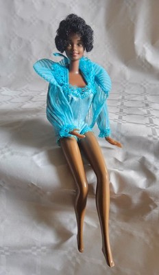Barbie Vintage Beauty Secrets Christie 1979