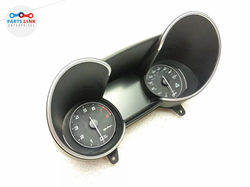 Cuadro de instrumentos ALFA ROMEO GIULIA 2017-21 VELOCÍMETRO QUADRIFOGLIO 2,9 L Foto 3 de 4