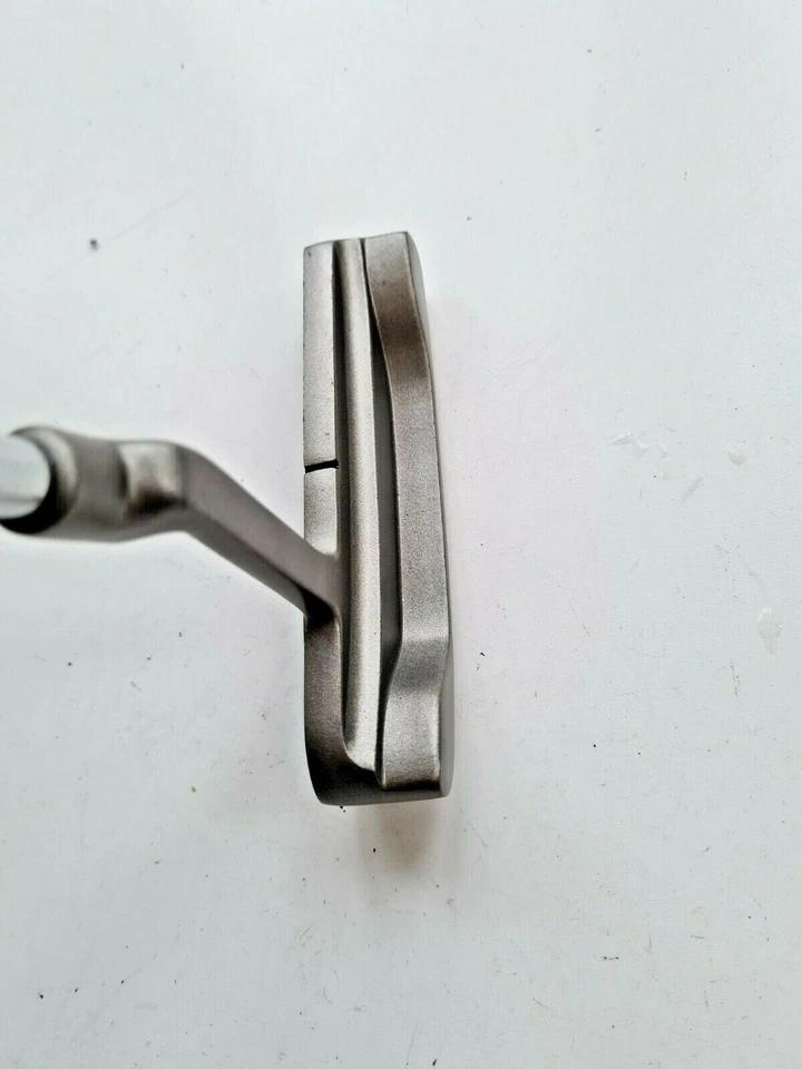 Powerbilt 2000 Series VI Right Handed Putter - Image 3 of 4