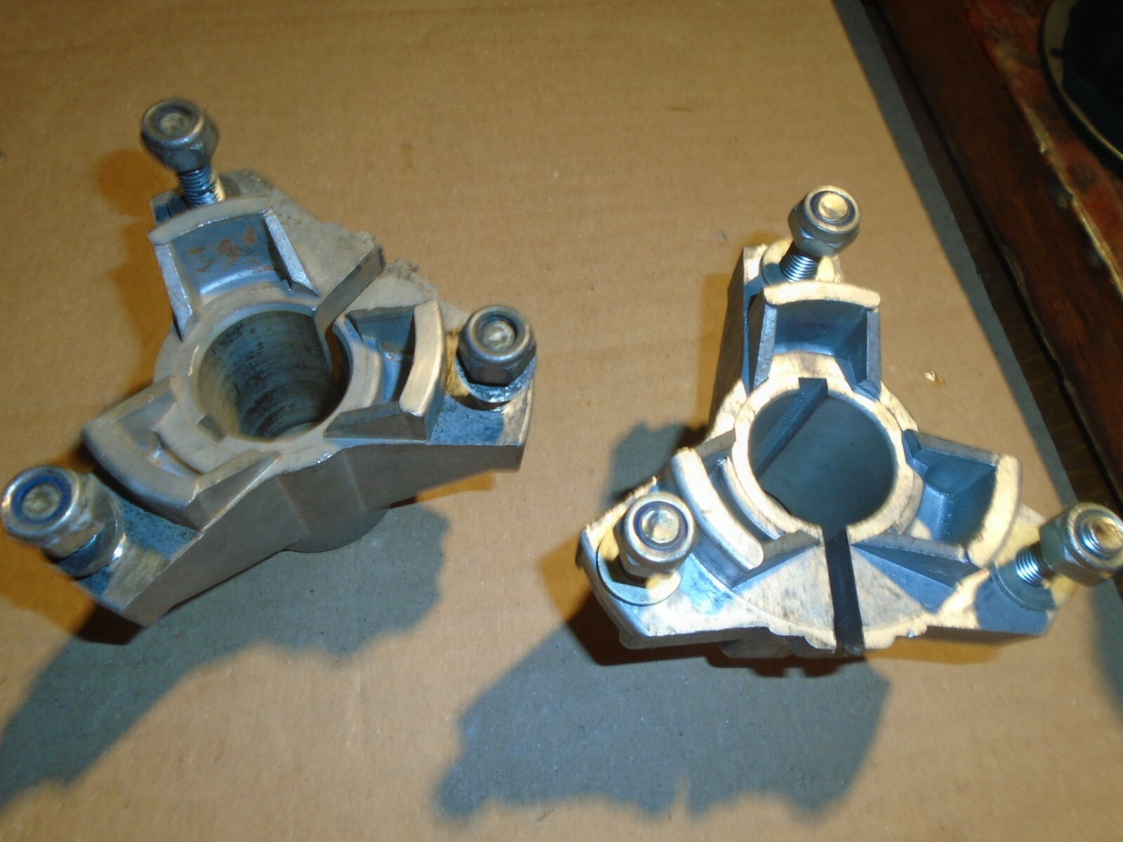 RACING GO KART REAR WHEEL HUBS METRIC 30MM AXLE SWISS HUTLESS VINTAGE