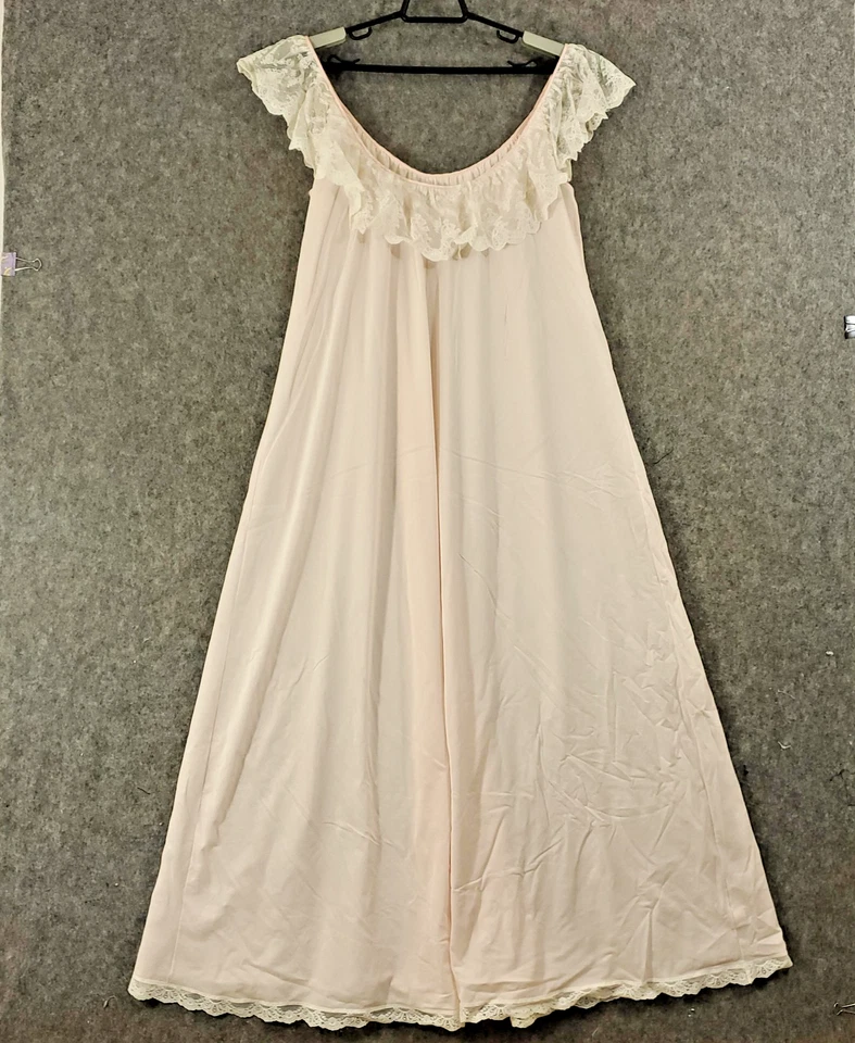 Camisón De Colección Lucie Ann Mujer Medio Rosa Encaje Volantes Nylon Peignoir Años 70 EE. UU. Foto 3 de 4