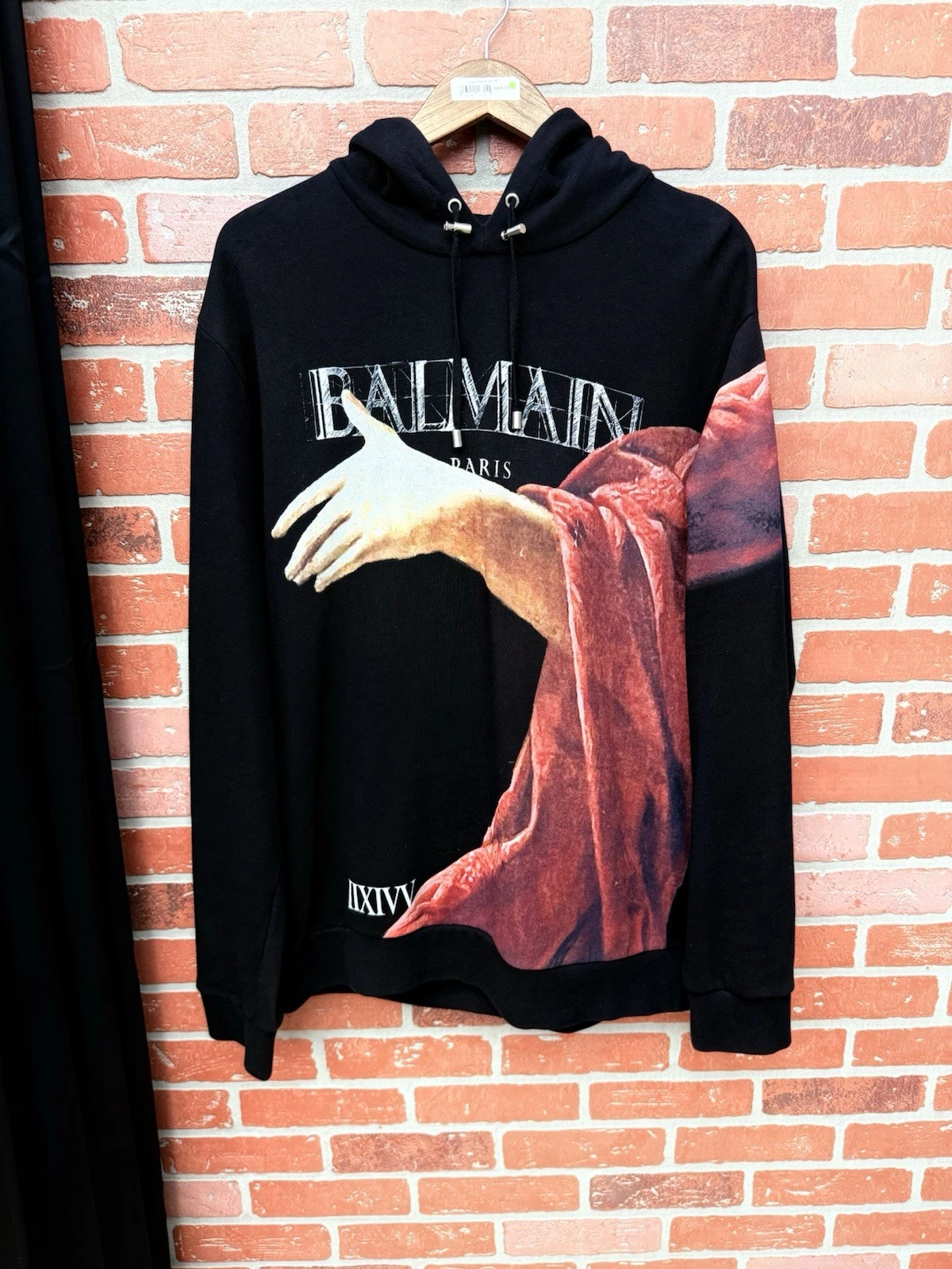 Balmain — 100% Authentic Balmain Statue Graphic Hoodie Sweatshirt Black Size Large 🔥